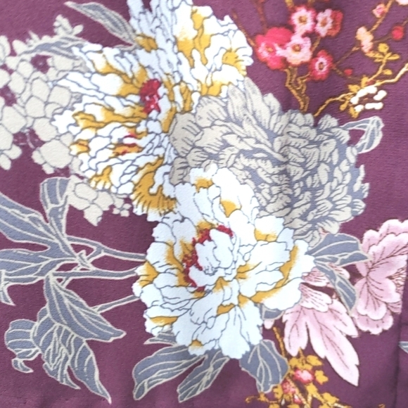 Ali & Jay Jade Plum Purple Floral Print Off-the-Shoulder lined top LULUs - Picture 12 of 12